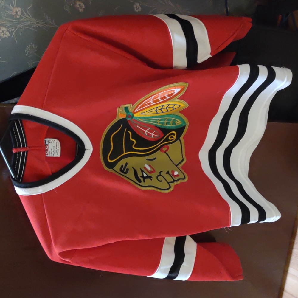 Vintage winterhawks jersey size boys s/m